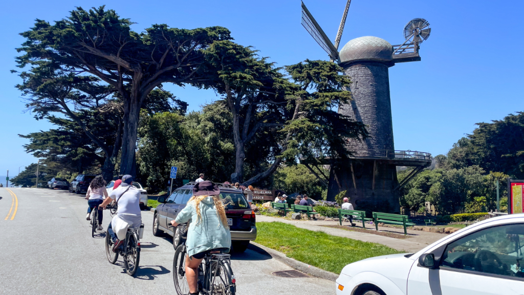 Biking, the perfect way to get around San Francisco without using a car