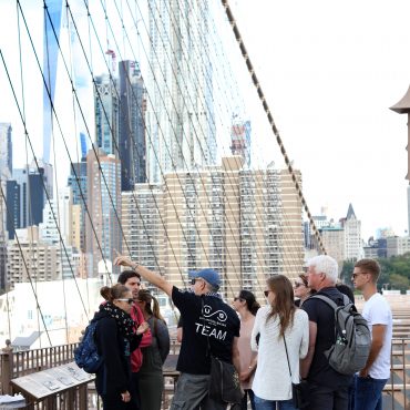 Highlights of Brooklyn Bridge Walking Tour - Unlimited Biking